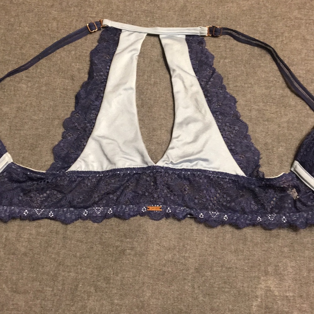 Pink VS Date Racerback Bra - Picture 5 of 5